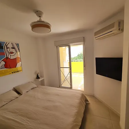 Calahonda Royale Penthouse With Sea Views Apartment *