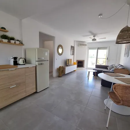 Calahonda Royale Penthouse With Sea Views 公寓 马尔韦利亚